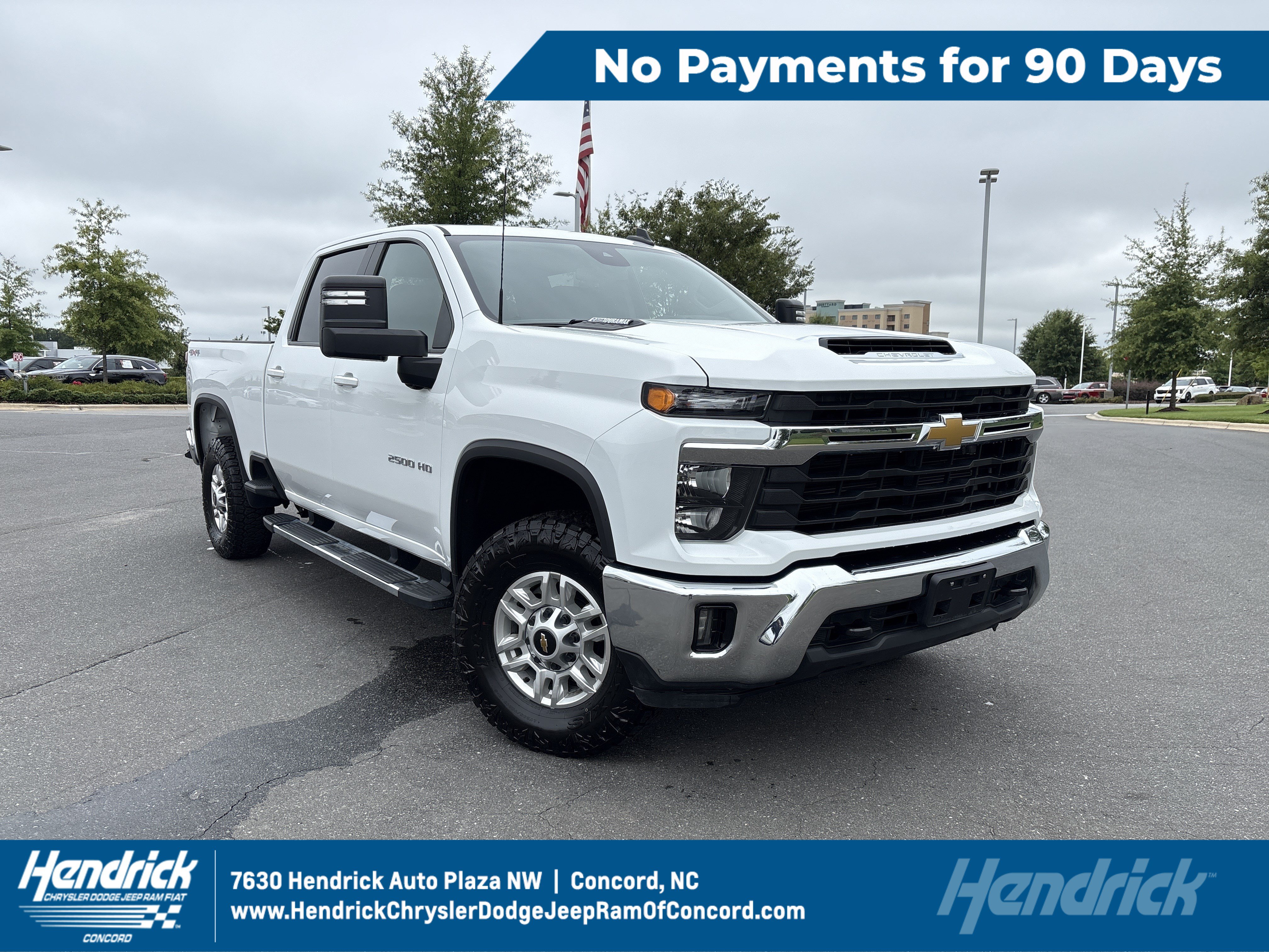 Used 2025 Chevrolet Silverado 2500 LT w/ Convenience Package AWD/4WD image 1