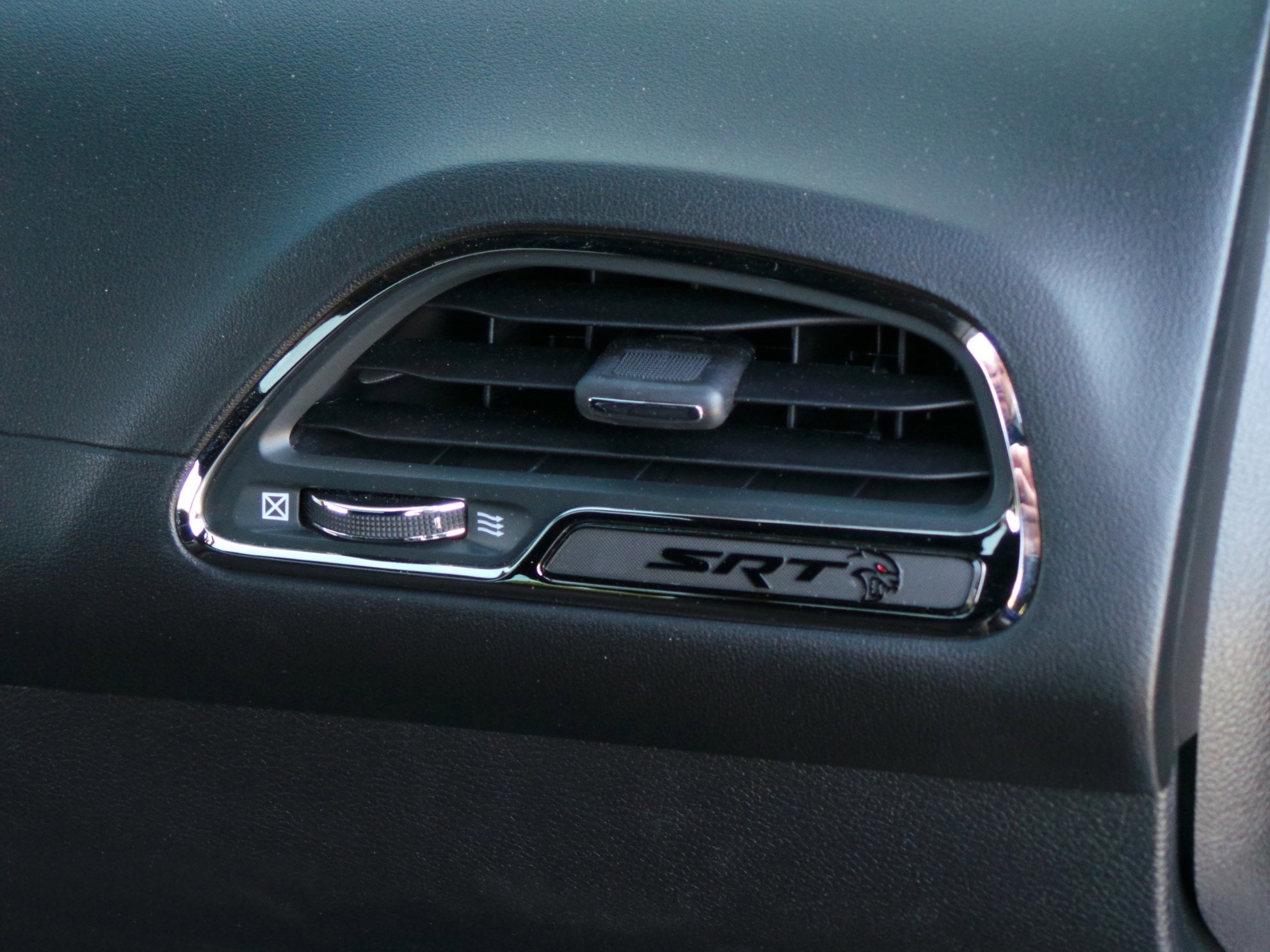 Used 2022 Dodge Challenger SRT Hellcat Redeye RWD image 43