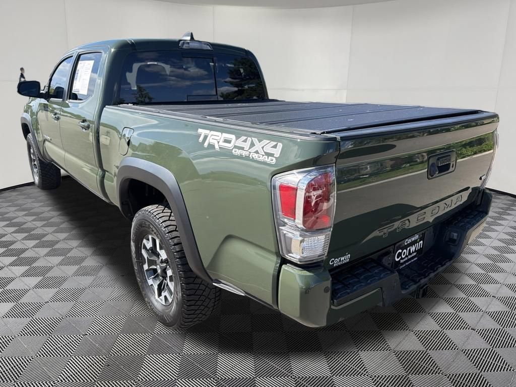 Used 2021 Toyota Tacoma TRD Off-Road w/ TRD Premium Off Road Package AWD/4WD image 5