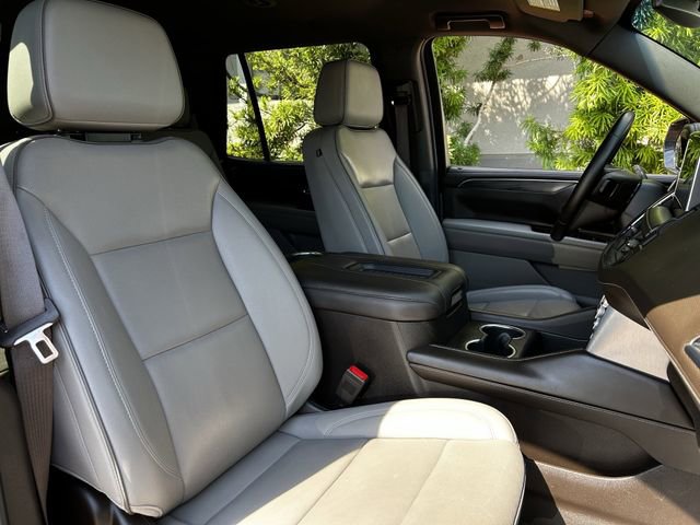 Used 2023 GMC Yukon SLT RWD image 31