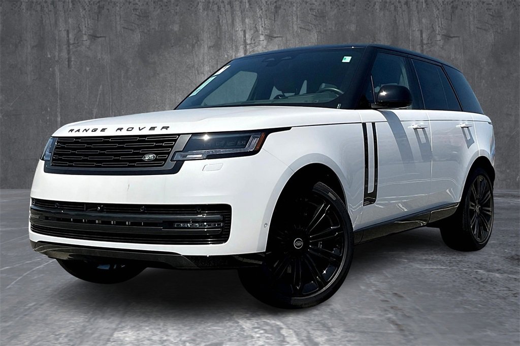 New 2025 Land Rover Range Rover SE