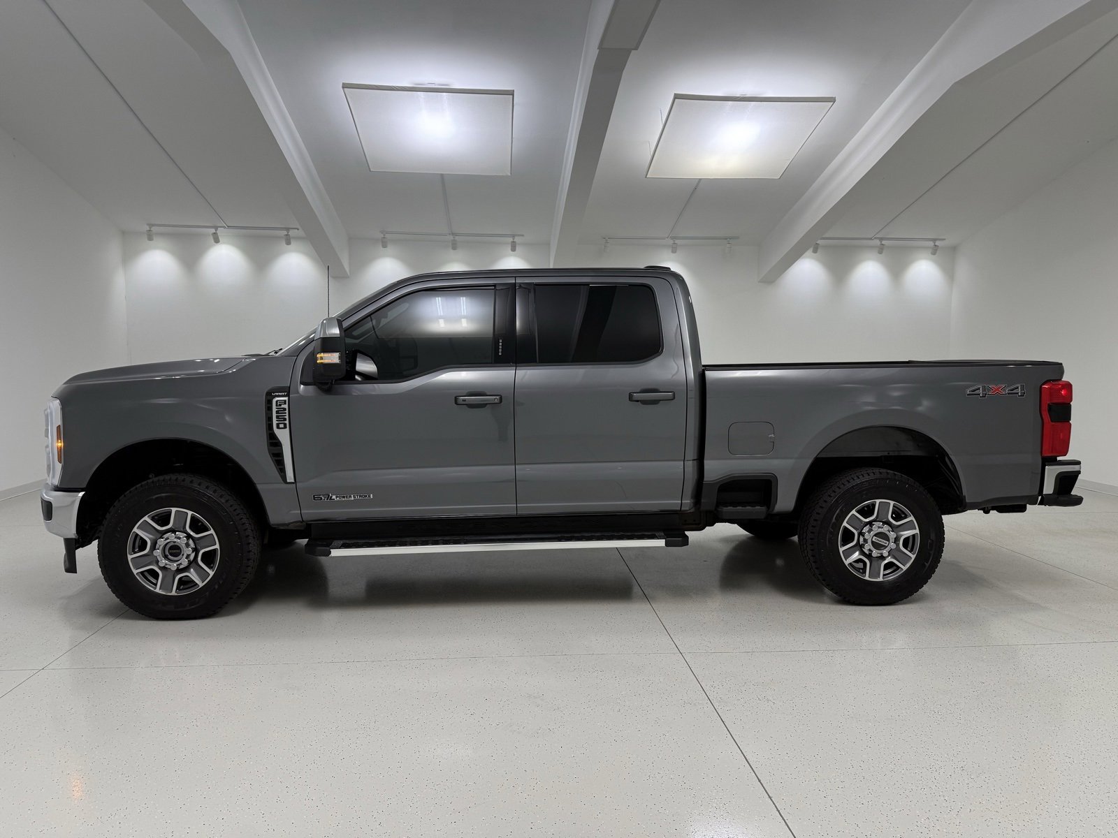 Used 2024 Ford F250 Lariat image 5