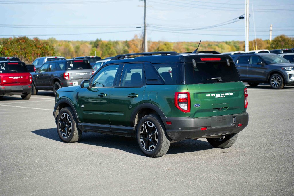 Certified 2024 Ford Bronco Sport Outer Banks AWD/4WD image 7