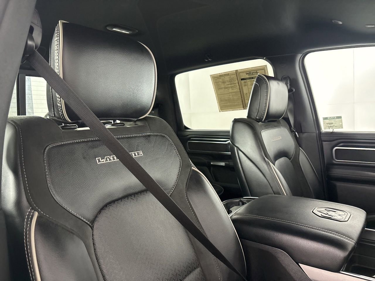 Used 2023 RAM 1500 Laramie AWD/4WD image 27