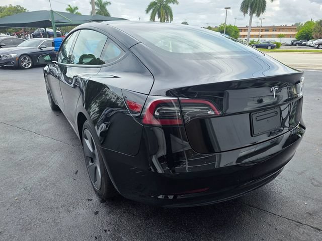Used 2023 Tesla Model 3 Standard Range RWD image 4