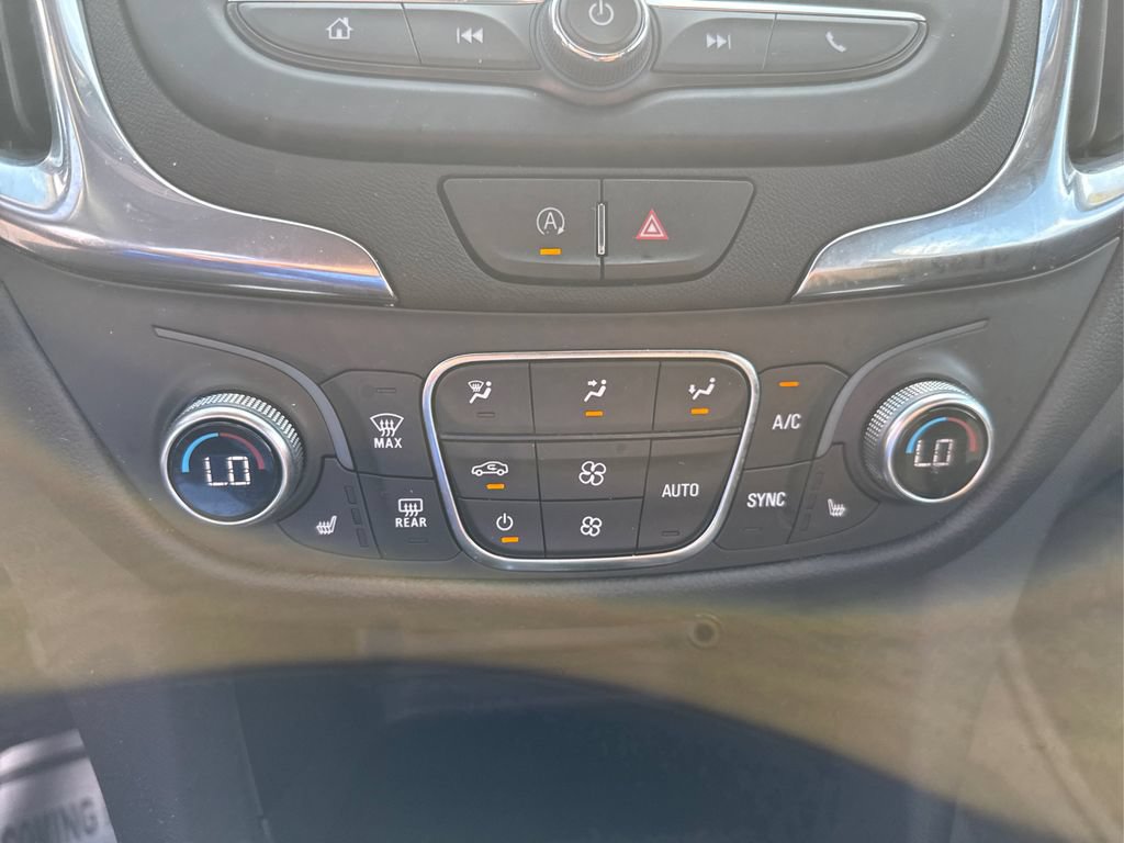 Used 2023 Chevrolet Equinox LT AWD/4WD image 27