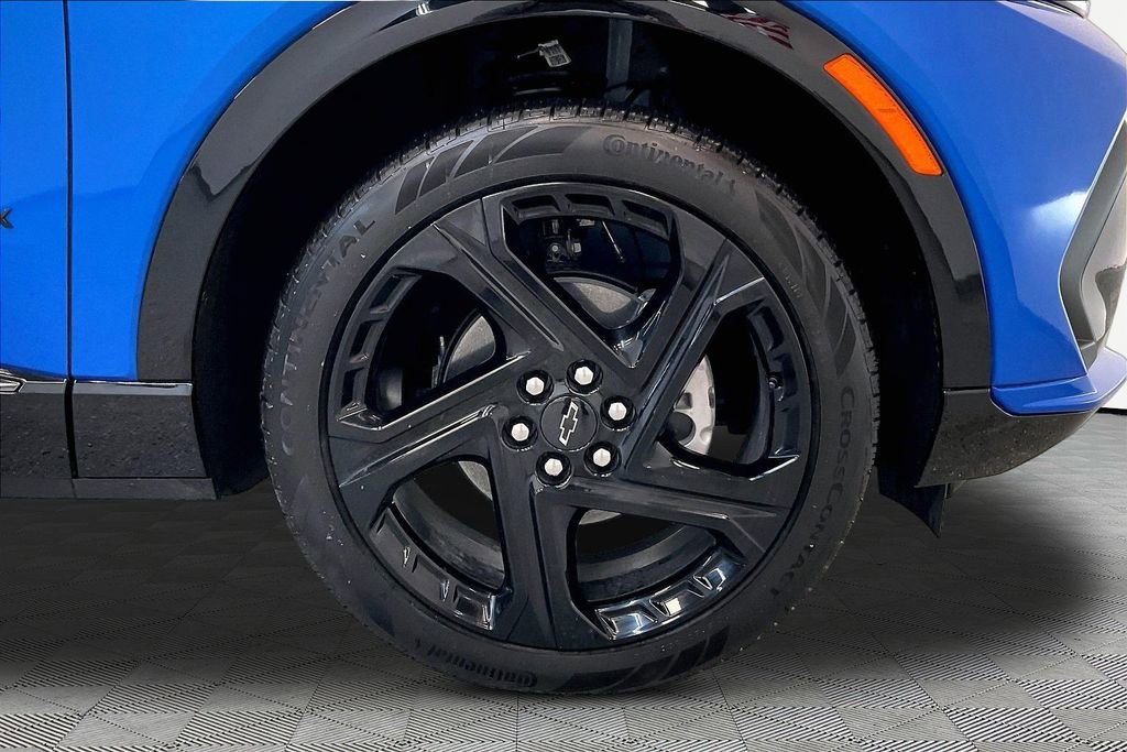 Used 2026 Chevrolet Equinox EV RS AWD/4WD image 33