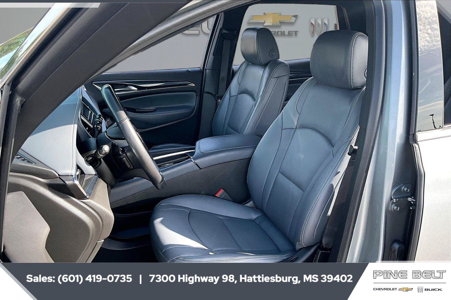 Used 2023 Buick Enclave Essence w/ Experience Buick Package FWD image 18
