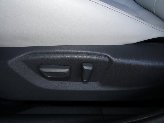 New 2025 Mitsubishi Eclipse Cross SE image 18