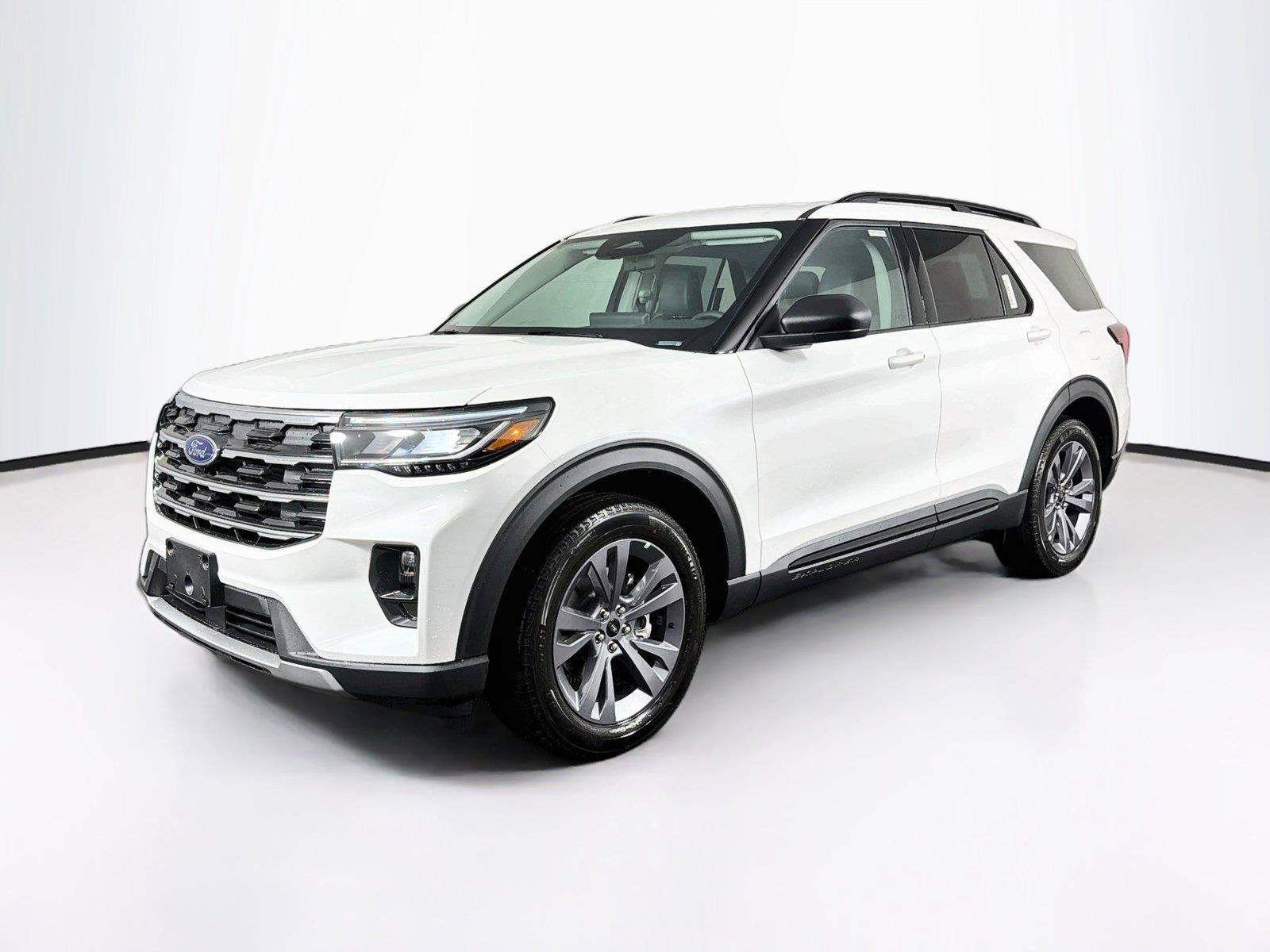 New 2026 Ford Explorer Active w/ Active Comfort Package AWD/4WD image 7
