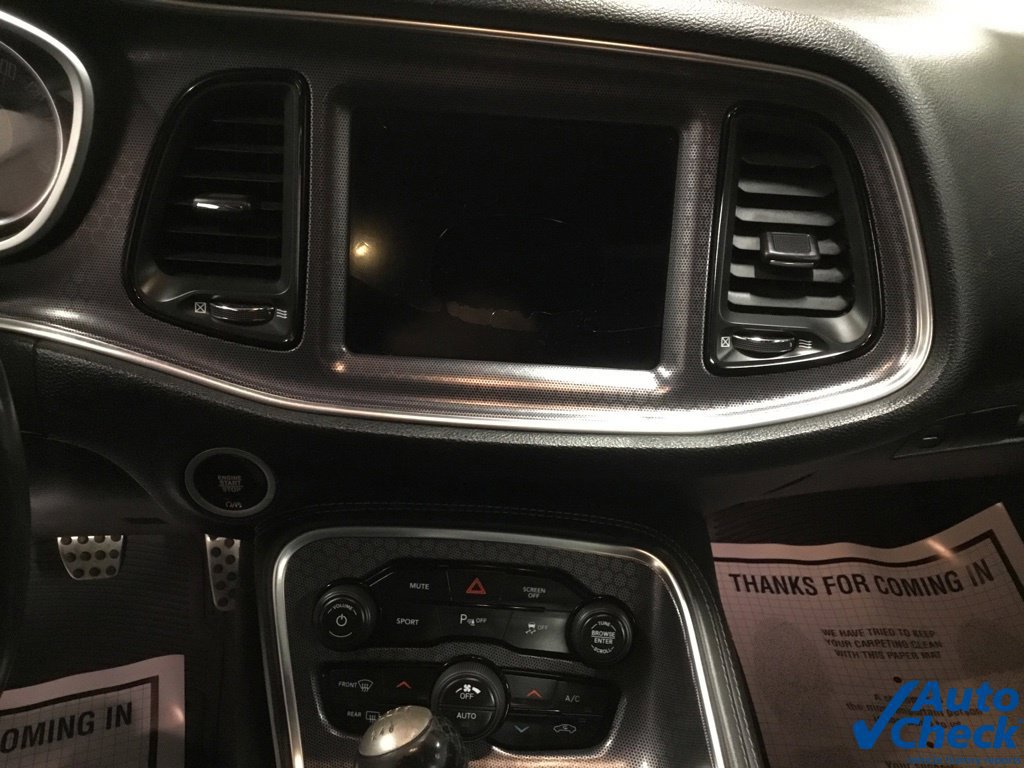 Used 2017 Dodge Challenger R/T Plus RWD image 40