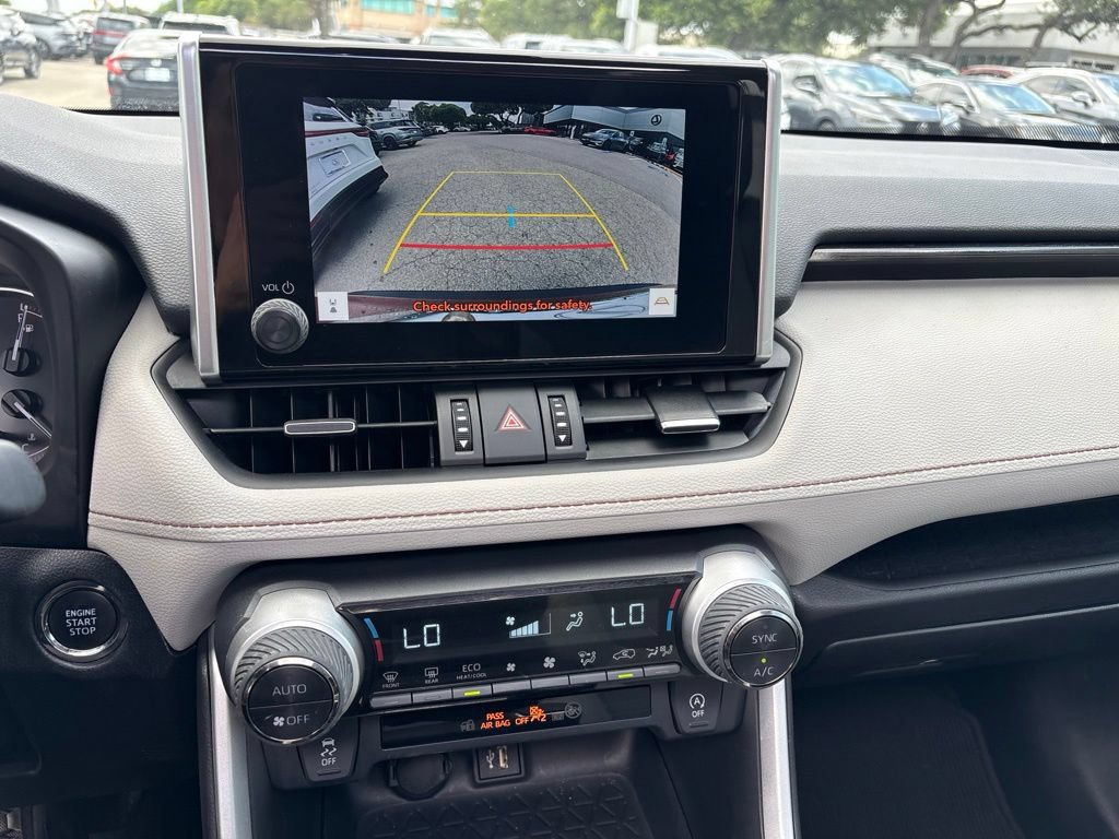 Used 2023 Toyota RAV4 XLE Premium FWD image 17