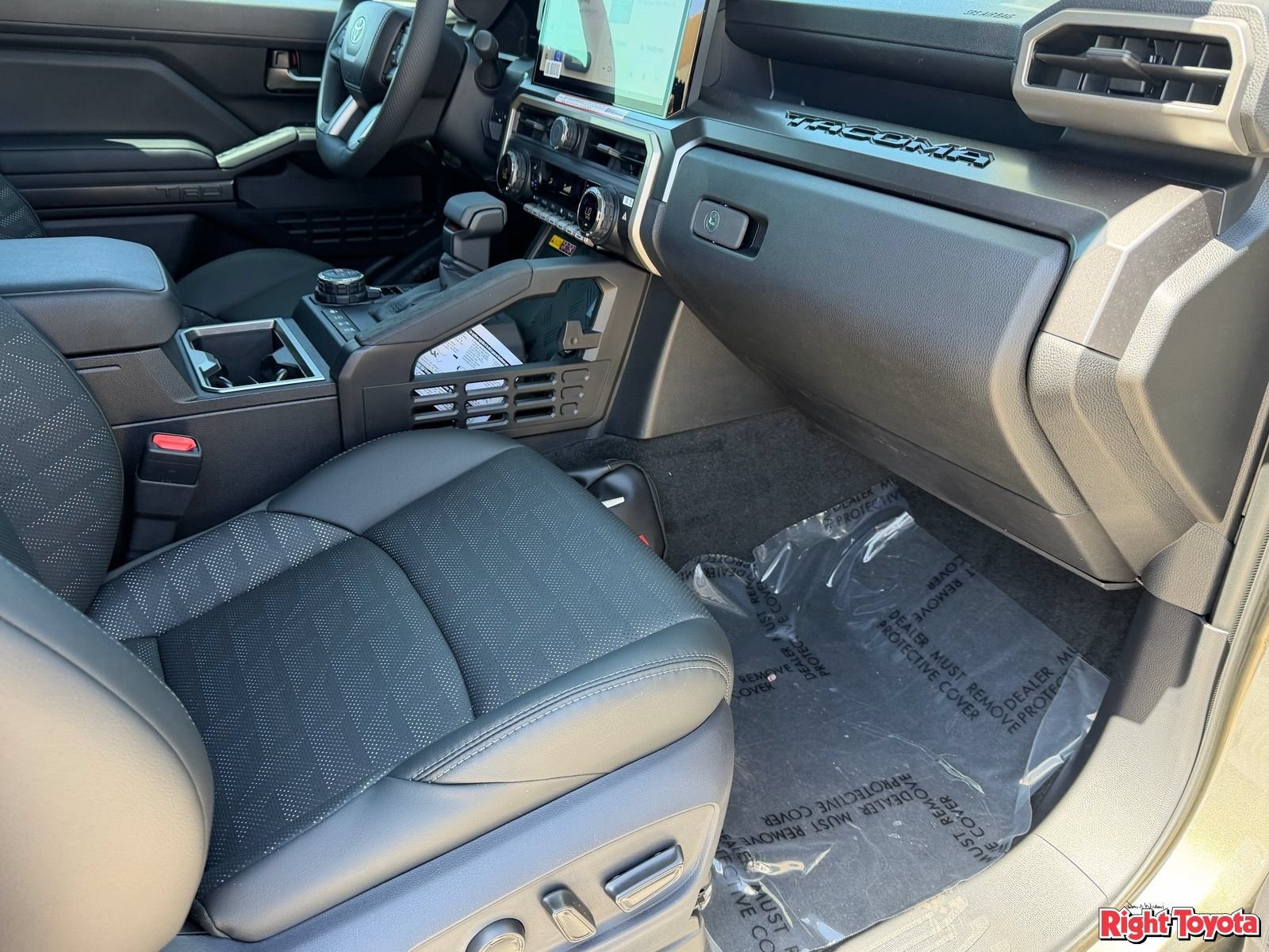 New 2026 Toyota Tacoma TRD Off-Road AWD/4WD image 15