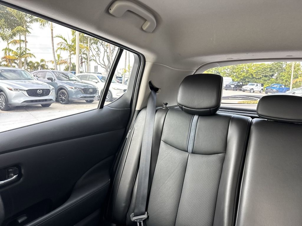 Used 2020 Nissan Leaf SL Plus FWD image 17