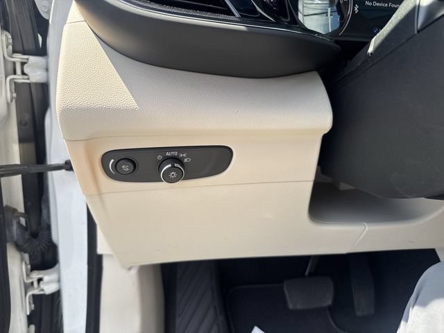 Used 2023 Buick Envision Essence FWD image 17