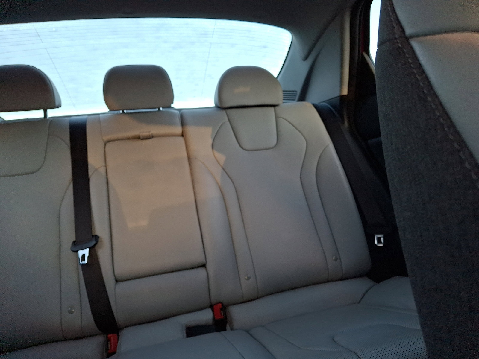 Used 2022 Hyundai Elantra Limited w/ Cargo Package image 20