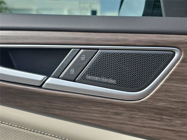 New 2026 Volkswagen Atlas SEL Premium R-Line image 20