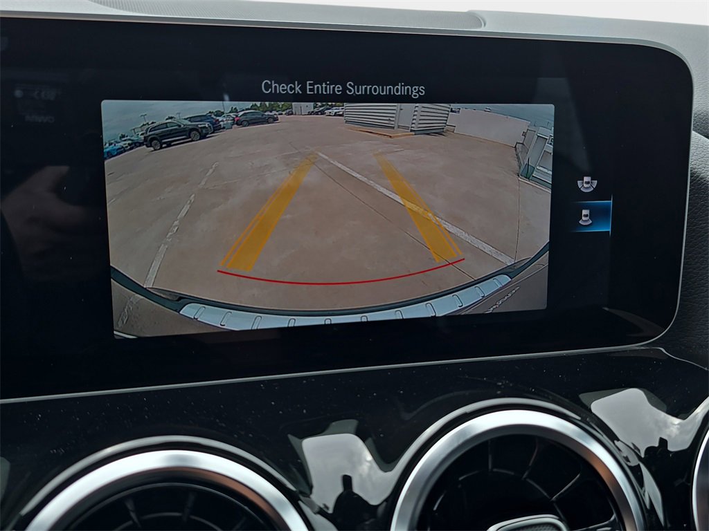 Used 2021 Mercedes-Benz GLA 250 4MATIC image 23