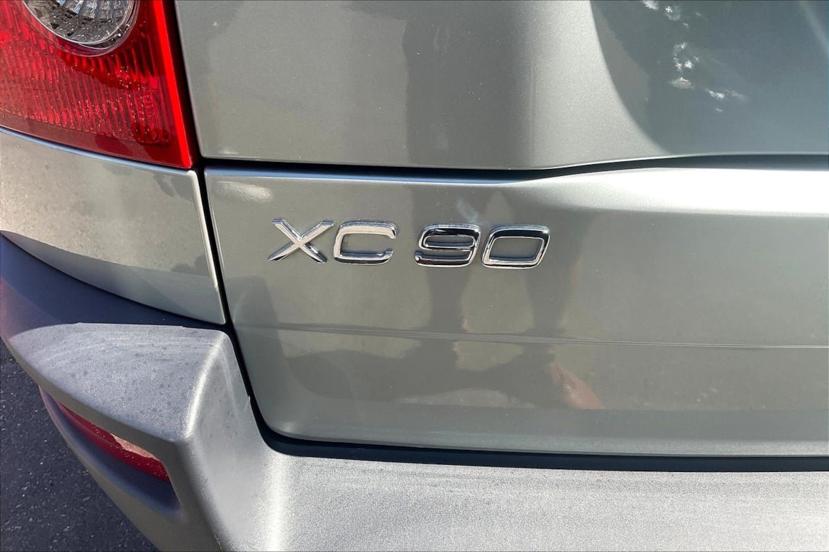 Used 2005 Volvo XC90 2.5T AWD/4WD image 23