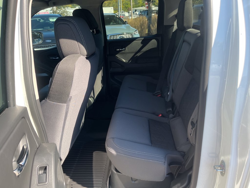 New 2026 Nissan Frontier SV w/ All-Weather Content Package AWD/4WD image 31