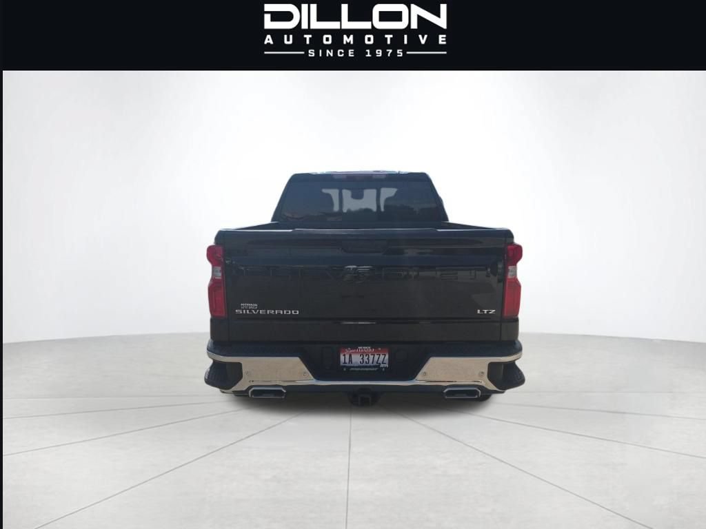 Used 2023 Chevrolet Silverado 1500 LTZ w/ Technology Package AWD/4WD image 4