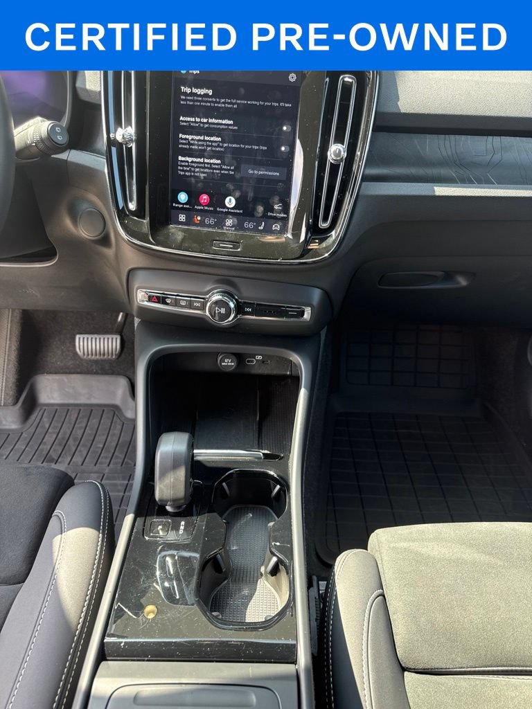 Certified 2024 Volvo XC40 Recharge Ultimate w/ Protection Package Premier AWD/4WD image 37