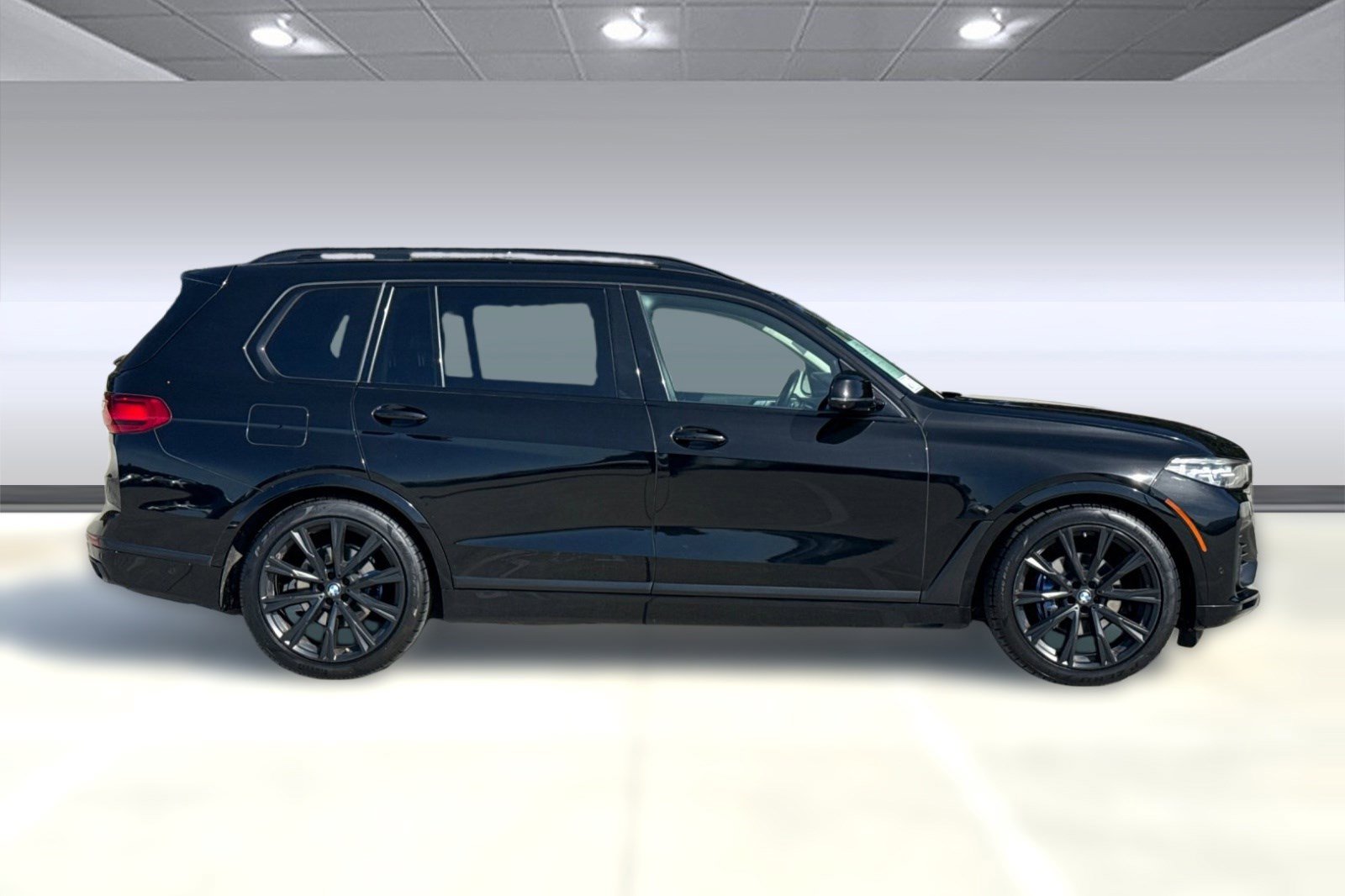 Used 2021 BMW X7 xDrive40i w/ Premium Package AWD/4WD image 7