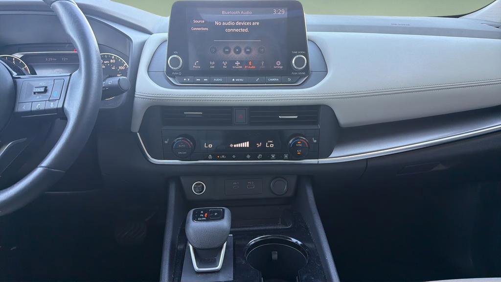 Certified 2023 Nissan Rogue SV w/ SV Premium B Package image 8