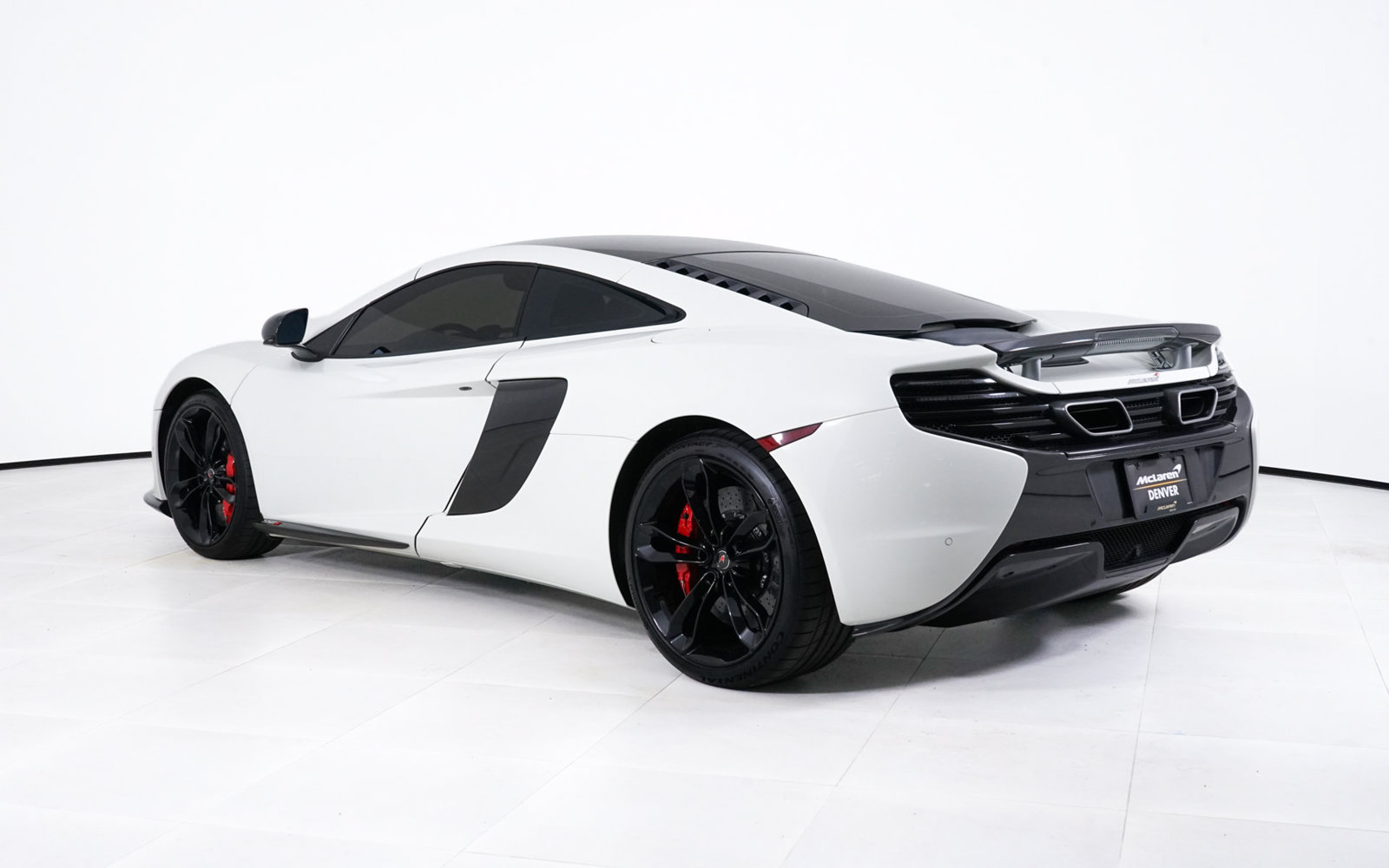 Used 2016 McLaren 650S Coupe RWD image 3
