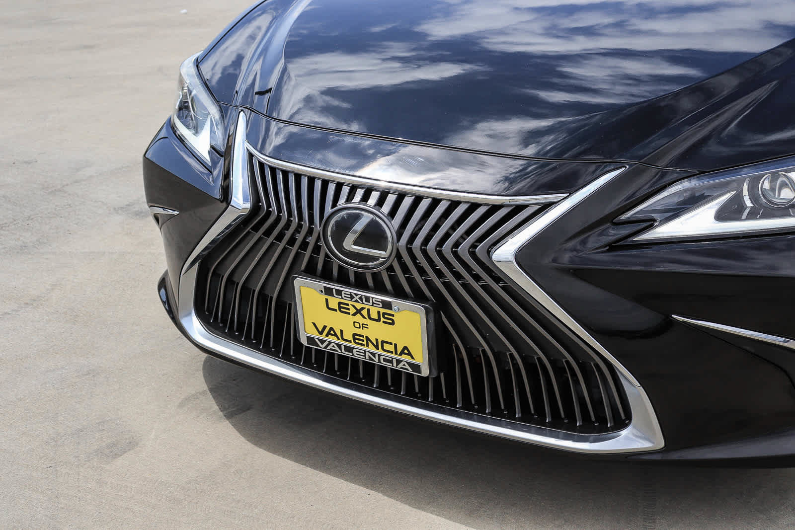 Used 2019 Lexus ES 350 w/ Accessory Package 2 FWD image 8