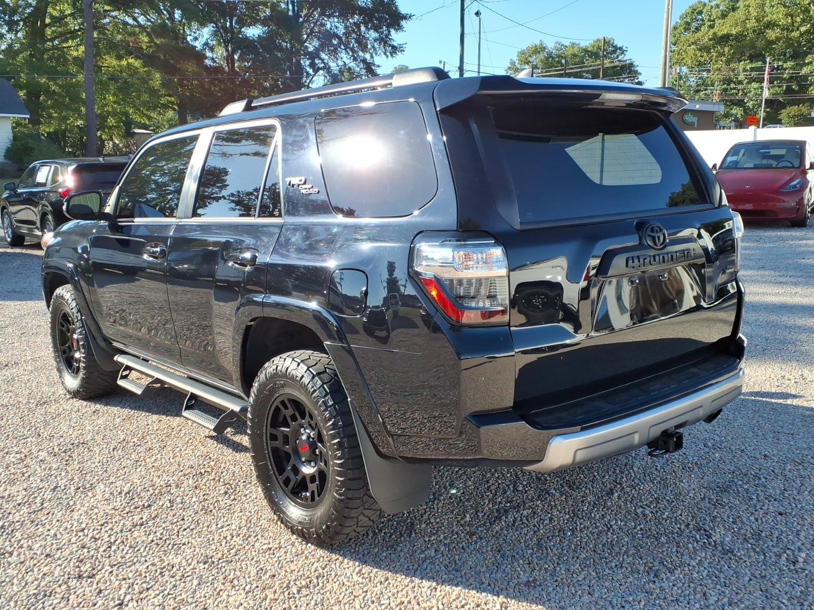 Used 2024 Toyota 4Runner TRD Off-Road Premium w/ Moonroof Package AWD/4WD image 5