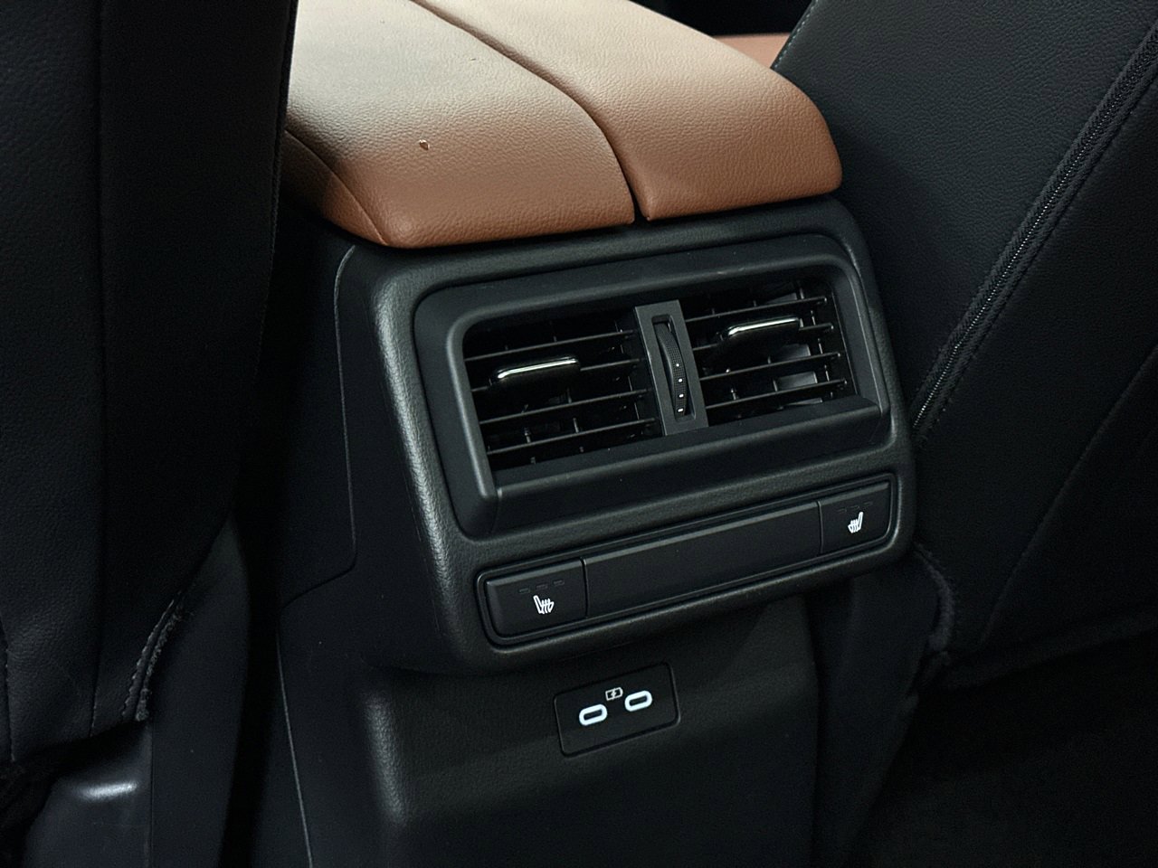 Certified 2025 MAZDA CX-50 Meridian Edition w/ Apex Package image 18