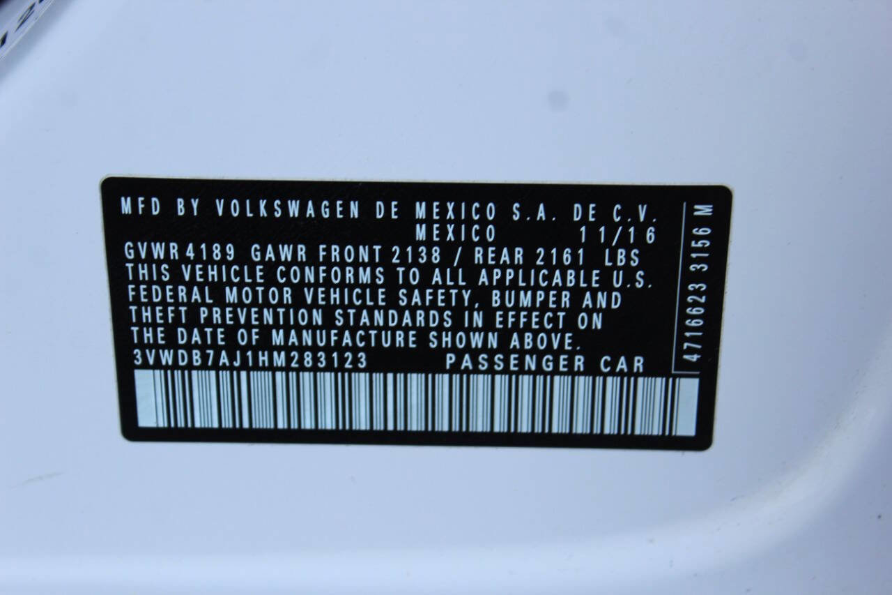 Used 2017 Volkswagen Jetta SE image 28