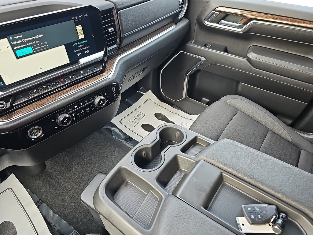 Used 2023 Chevrolet Silverado 1500 RST AWD/4WD image 25