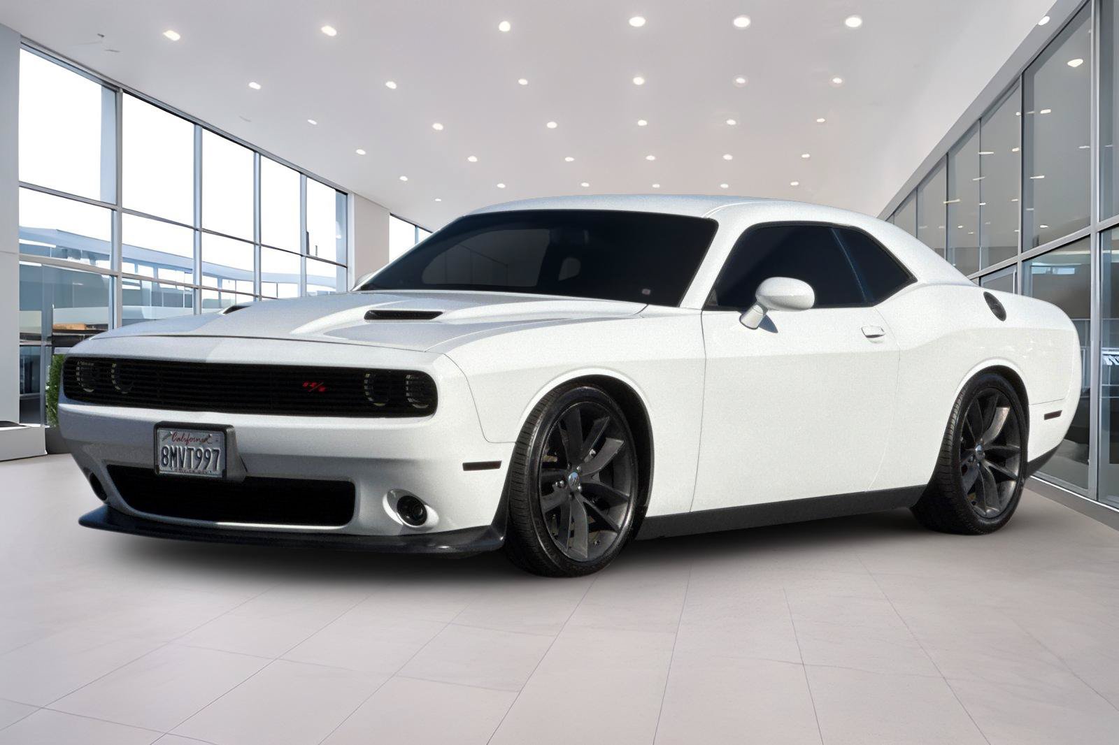 Used 2018 Dodge Challenger R/T Scat Pack RWD image 8