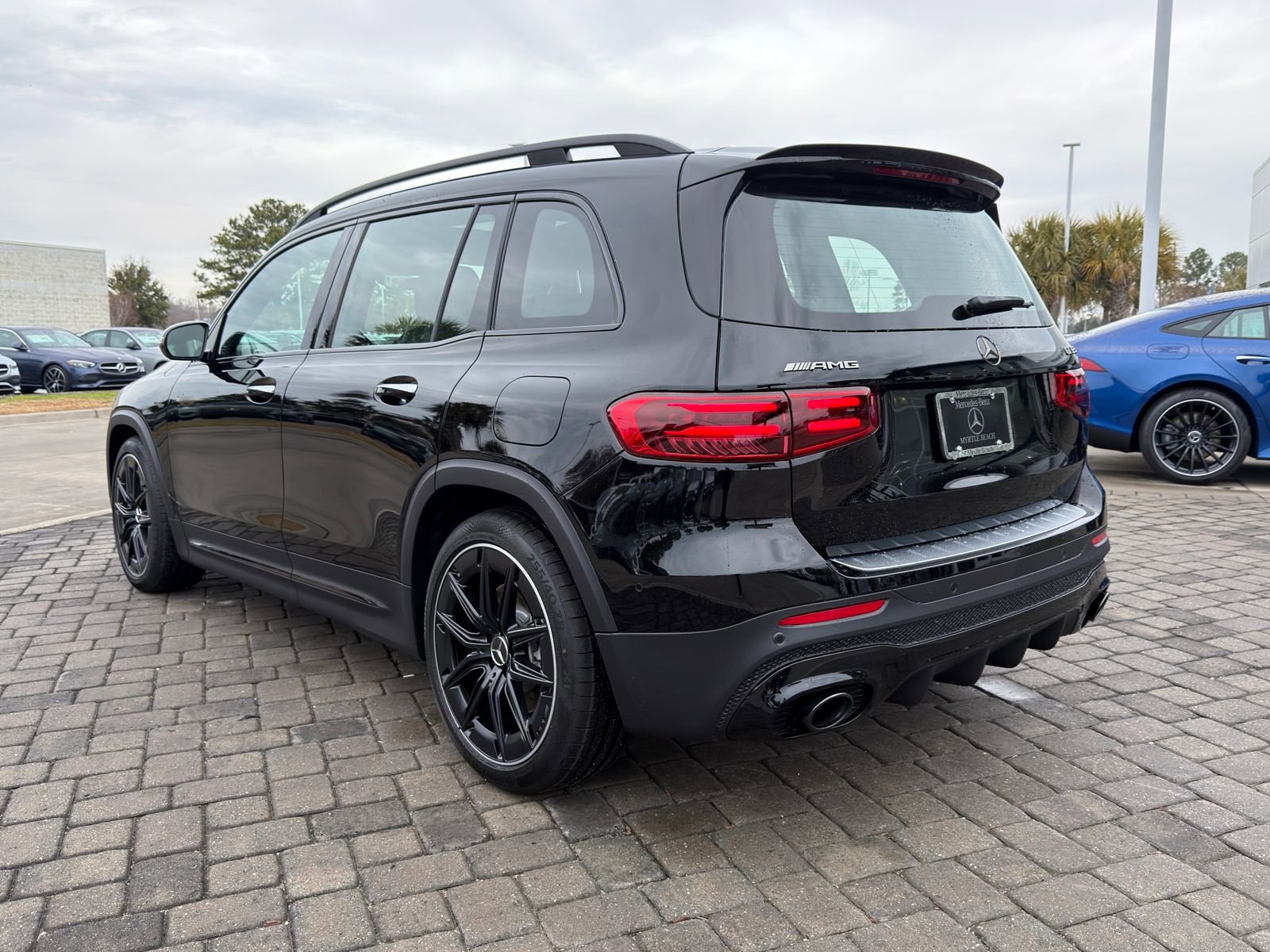 New 2026 Mercedes-Benz GLB 35 AMG 4MATIC image 11