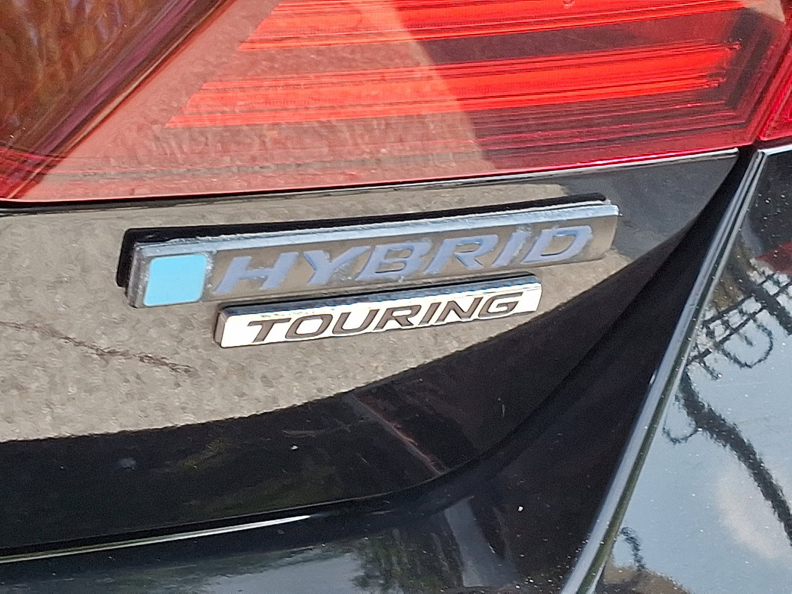 Used 2017 Honda Accord Touring image 30