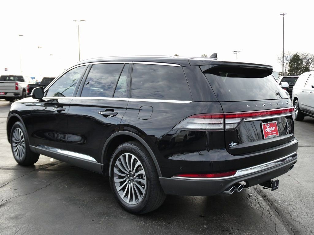 Used 2024 Lincoln Aviator Reserve w/ Equipment Group 201A AWD/4WD image 7