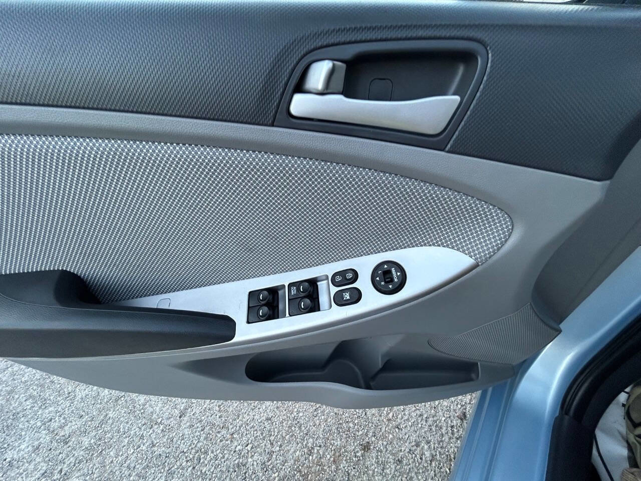 Used 2014 Hyundai Accent GS image 16