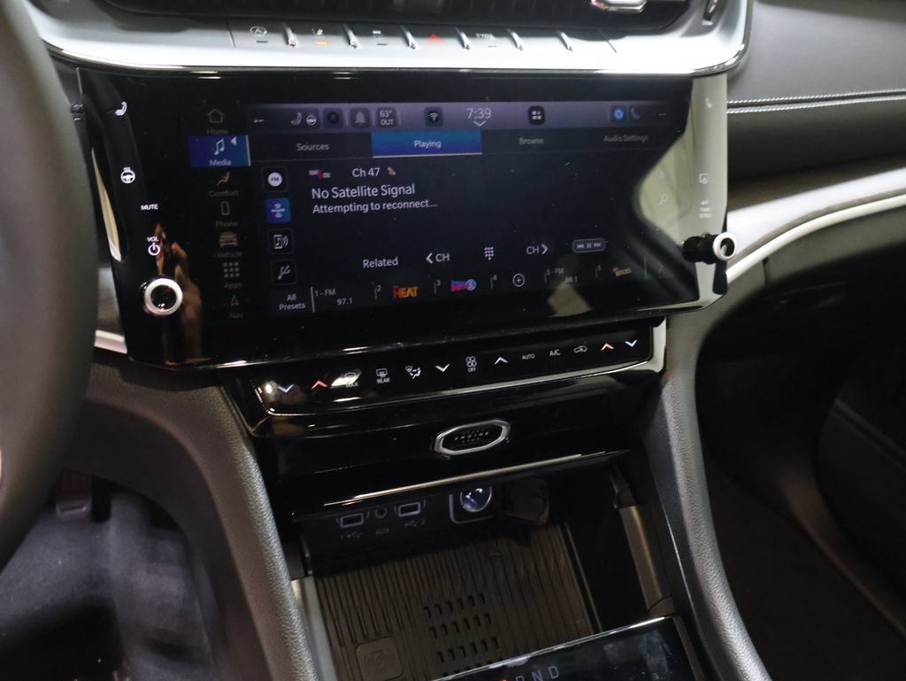 New 2027 Jeep Grand Cherokee Limited AWD/4WD image 20