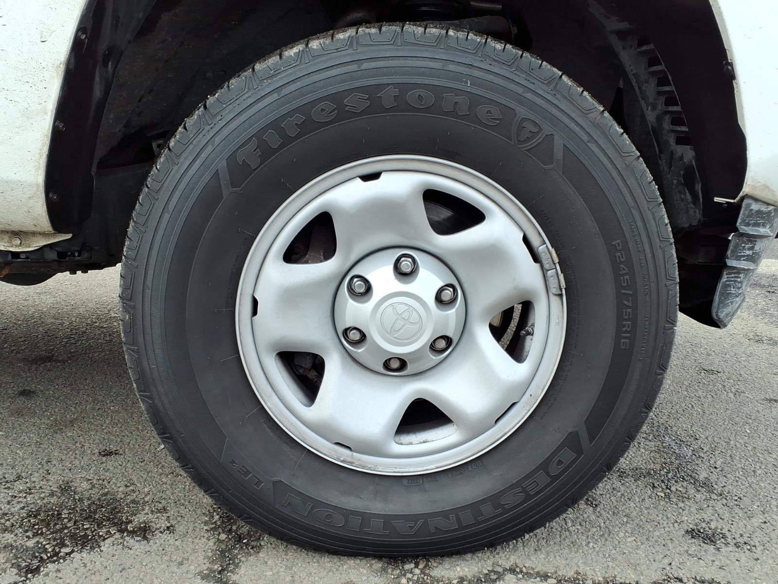 Used 2021 Toyota Tacoma SR RWD image 7