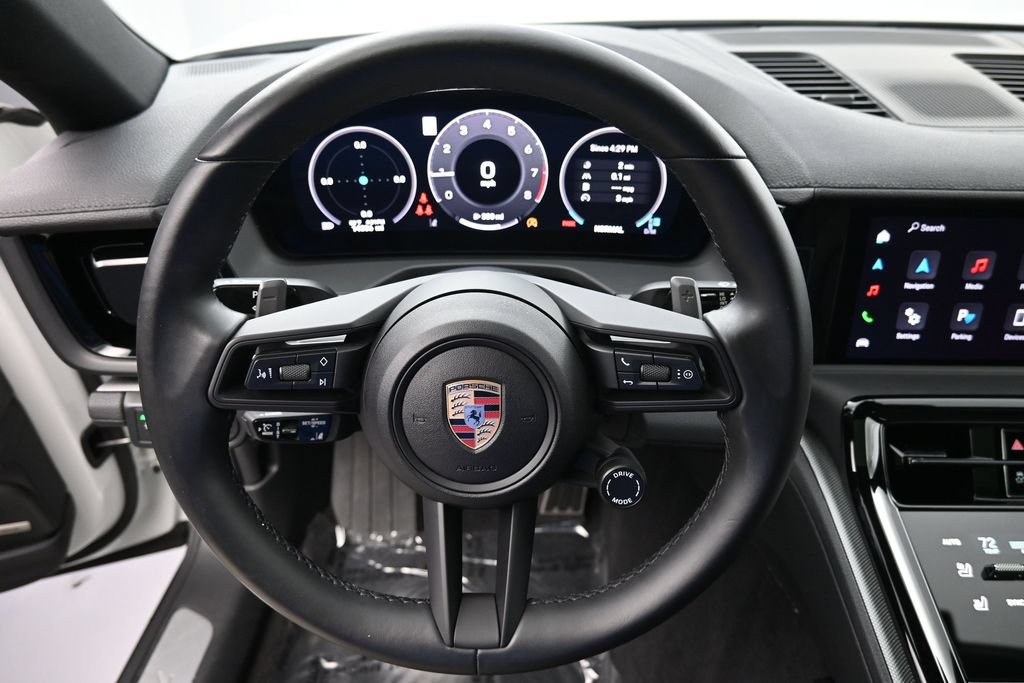 Certified 2025 Porsche Panamera RWD image 19