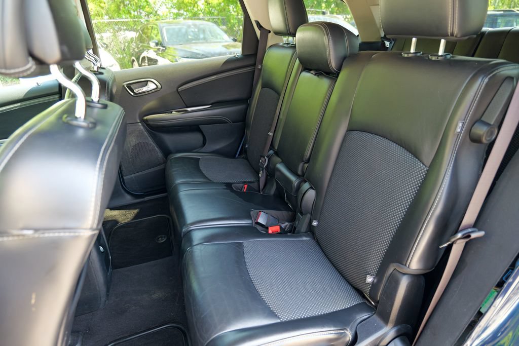 Used 2015 Dodge Journey Crossroad w/ Flexible Seating Group AWD/4WD image 27