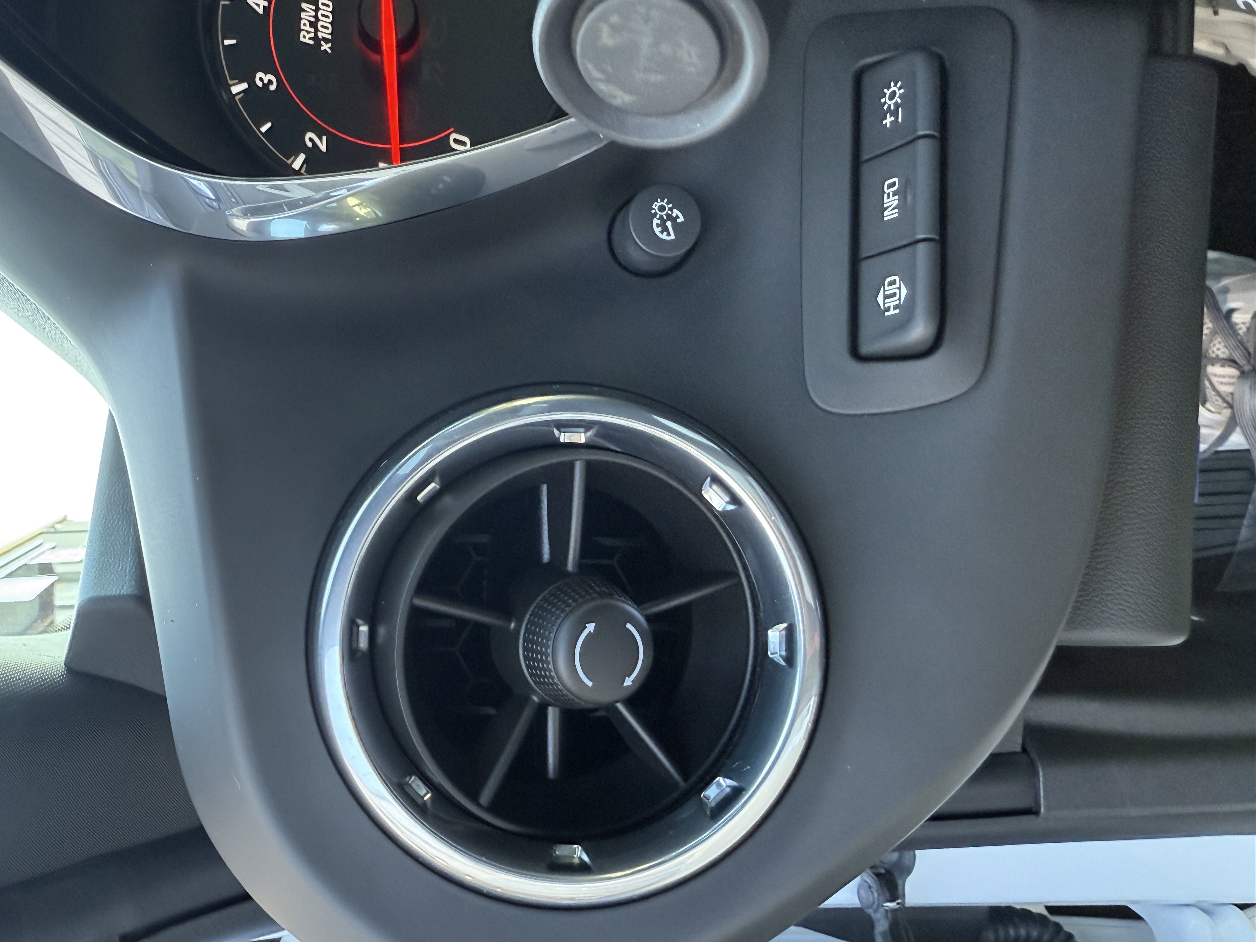 Used 2018 Chevrolet Camaro ZL1 image 45