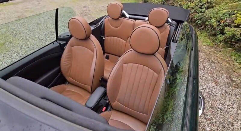 Used 2015 MINI Cooper S image 15