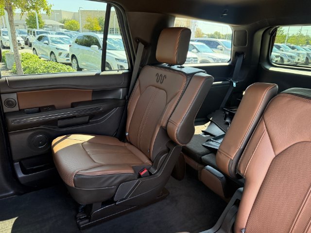 Used 2022 Ford Expedition King Ranch AWD/4WD image 28