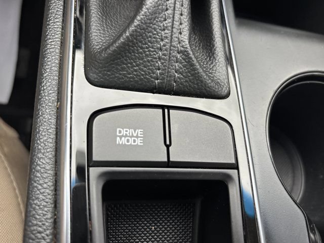 Used 2016 Hyundai Sonata SE FWD image 32