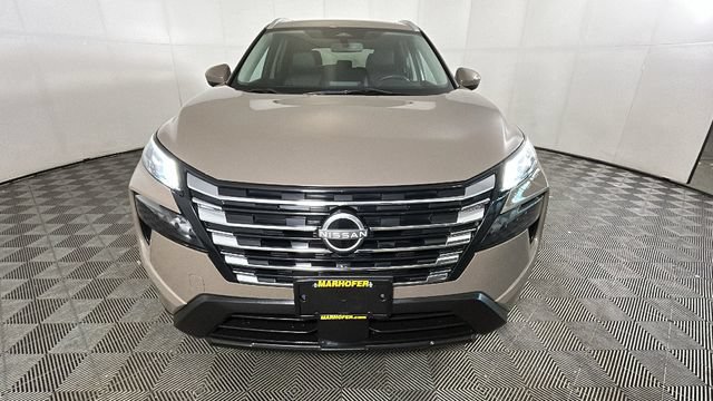 Used 2024 Nissan Rogue SV w/ SV Premium Package AWD/4WD image 7