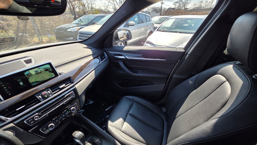 Used 2019 BMW X1 xDrive28i w/ Convenience Package image 17