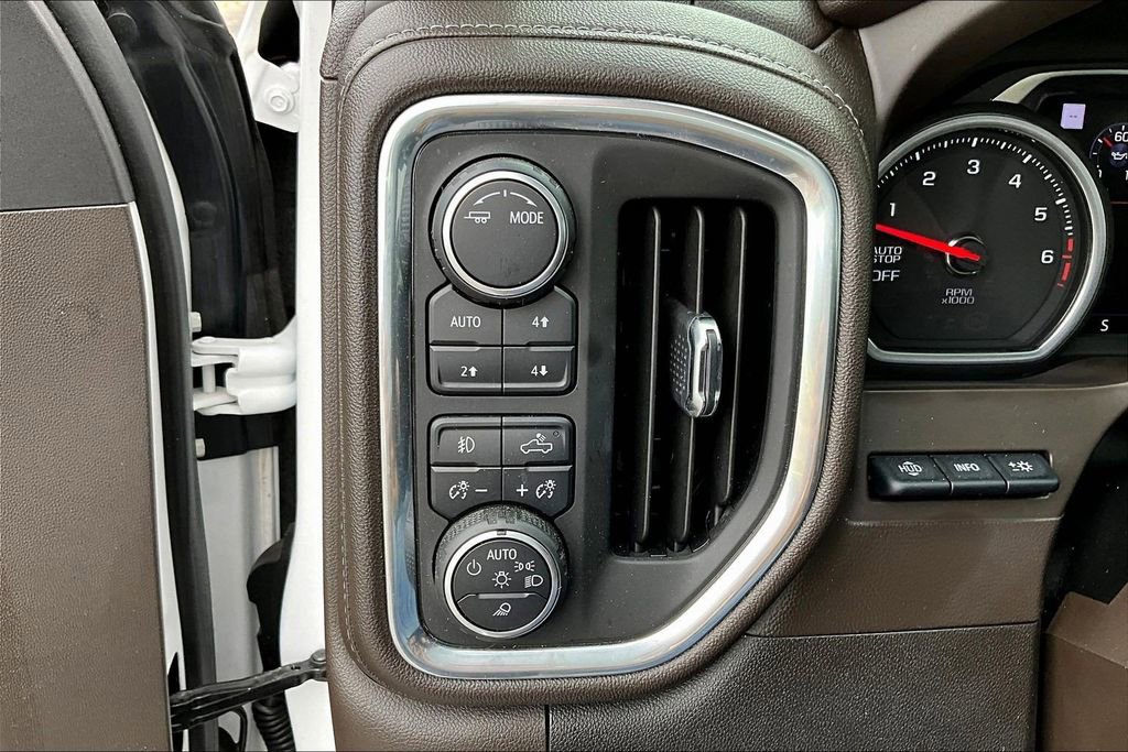 Used 2021 Chevrolet Silverado 1500 LTZ w/ LTZ Premium Package image 18